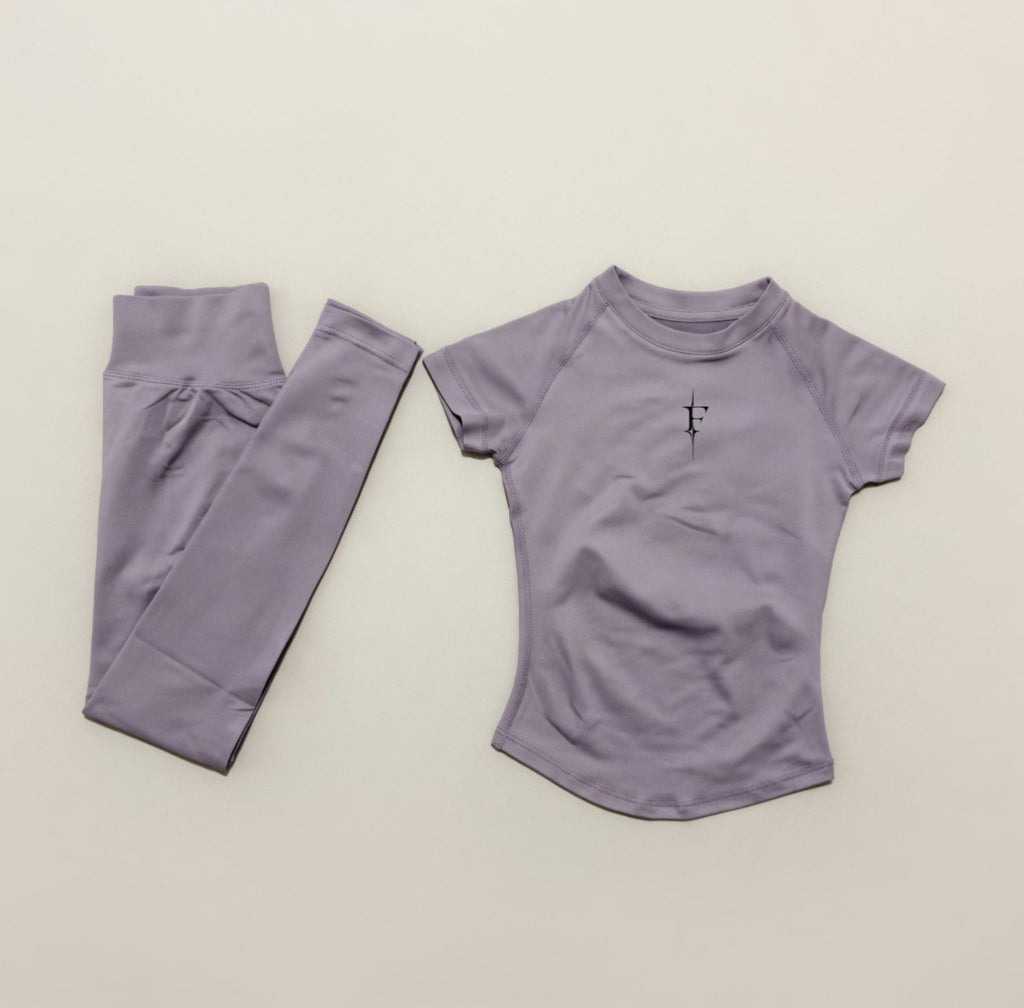 Leggings & compression blouse set