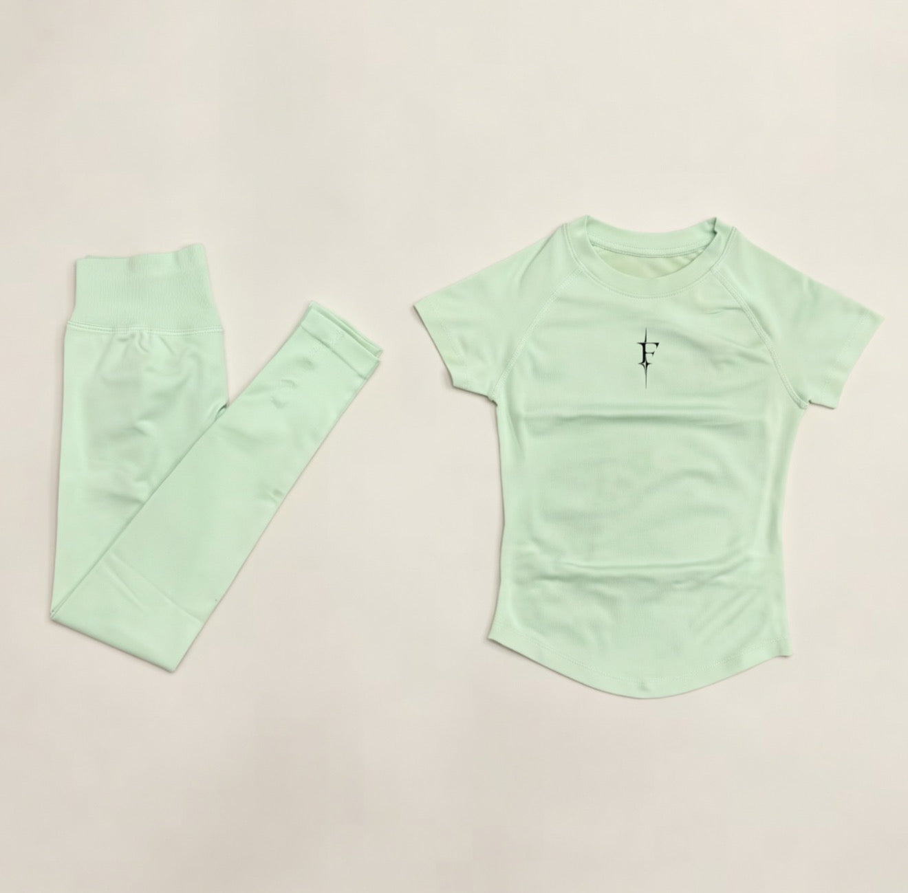 Leggings & compression blouse set