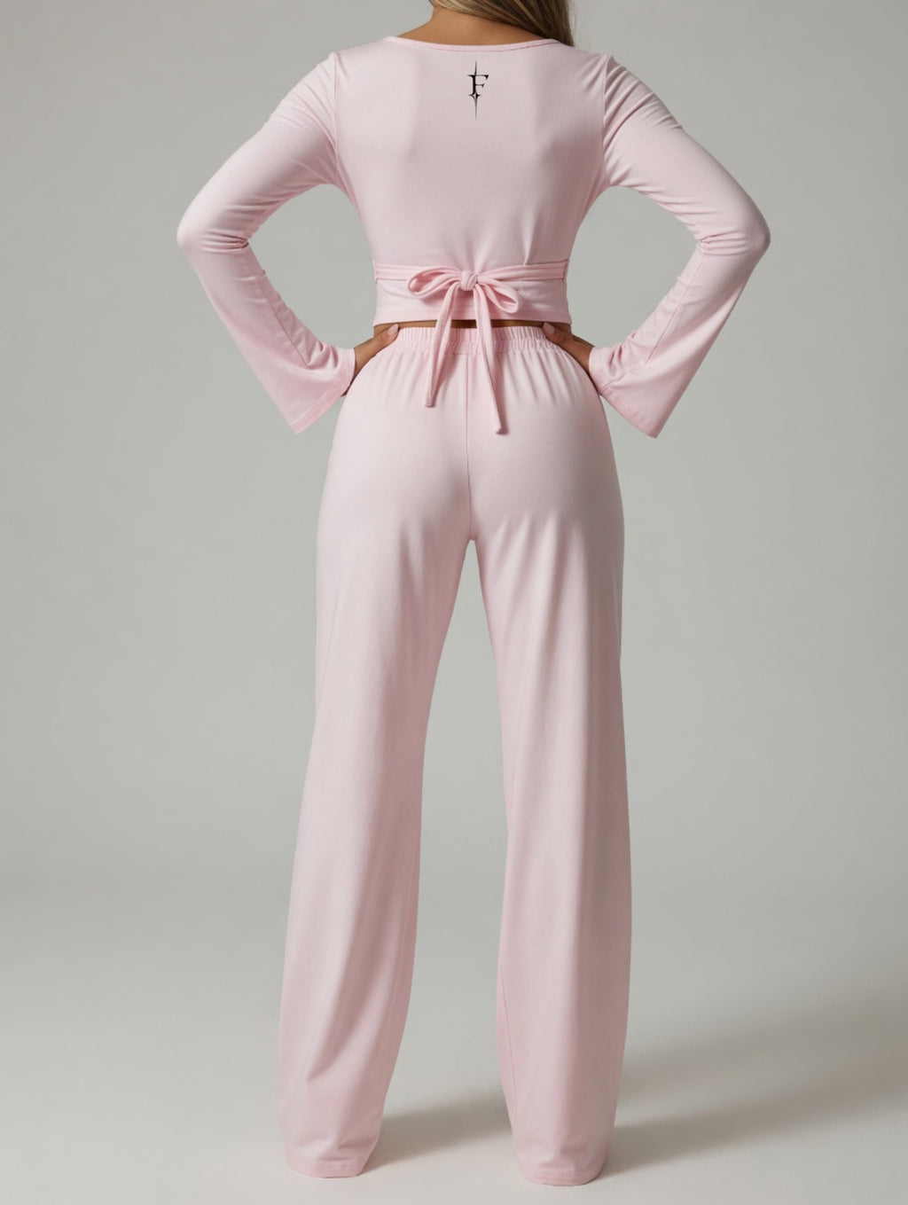 Pants & blouse set